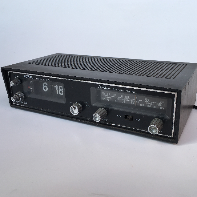 CLOCK, Flip Clock Radio - Black Copal